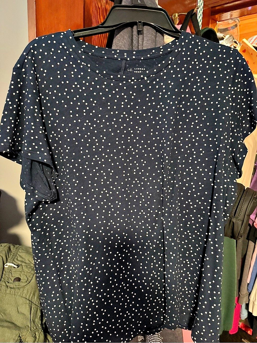 Lauren Conrad Short Sleeve Polka Dot Top in Blue & White Like New
